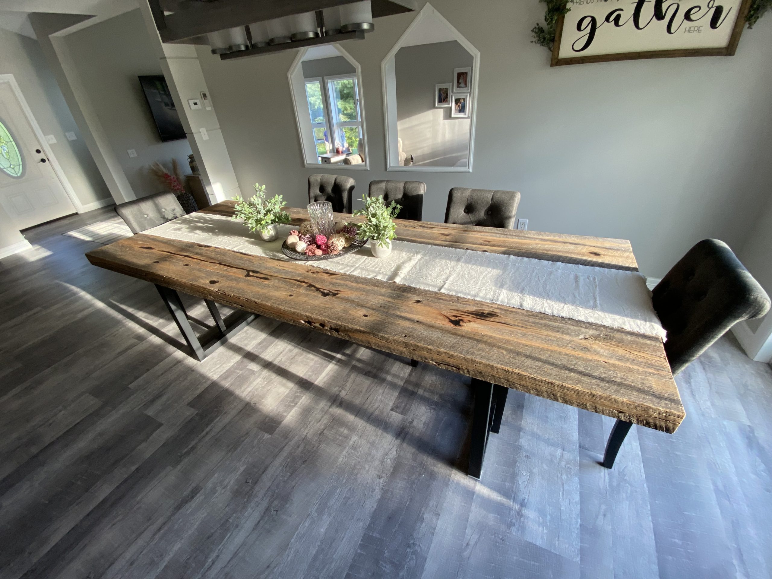 Reclaimed Barn Wood Dining Table | Fama Creations